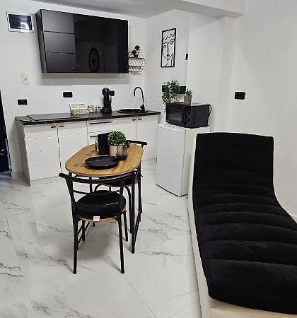 Rarina House Apartment Brasov Bagian luar foto